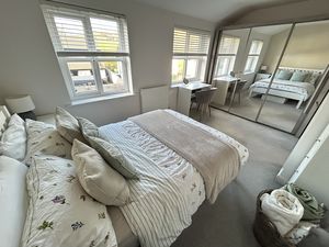 Photo 17- click for photo gallery